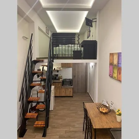 στούντιο στο κέντρο της πόλης. Lägenhet