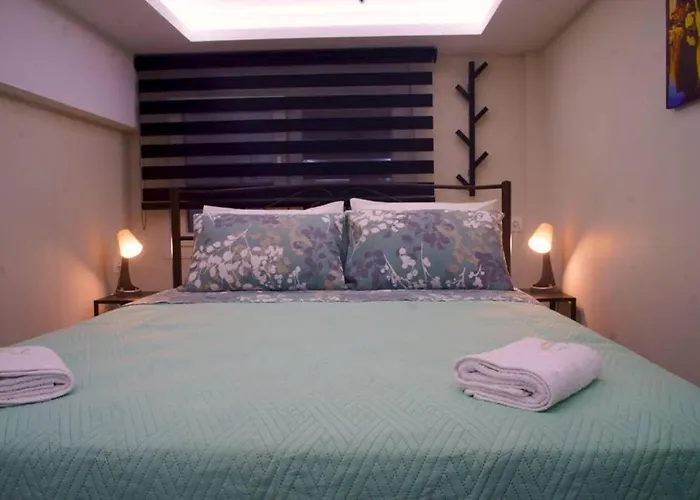 στούντιο στο κέντρο της πόλης. *